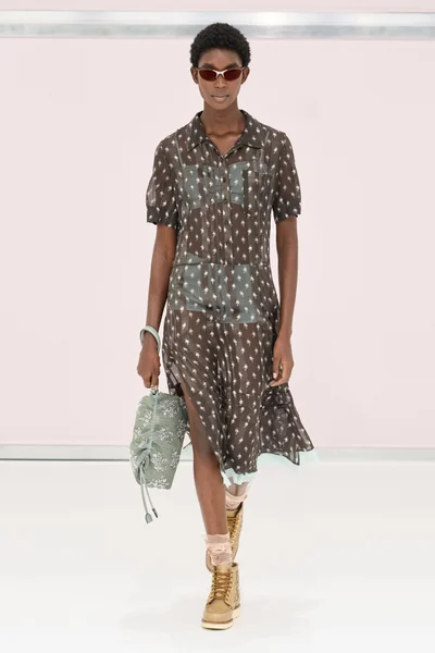Look 29